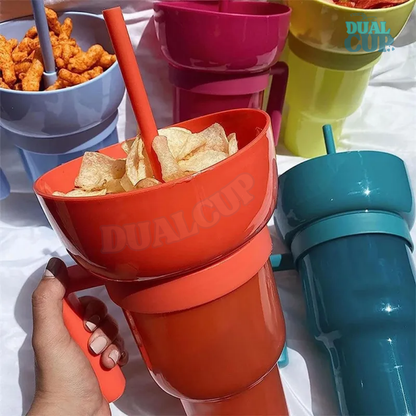 The DualCup for your drinks and snacks ™ 